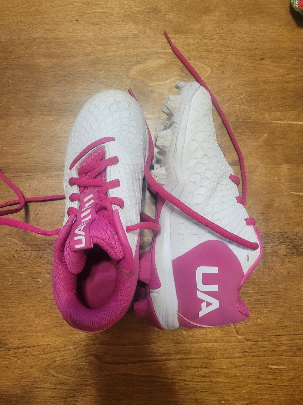 Under Armour Women’s White and Pink Softball Cleats